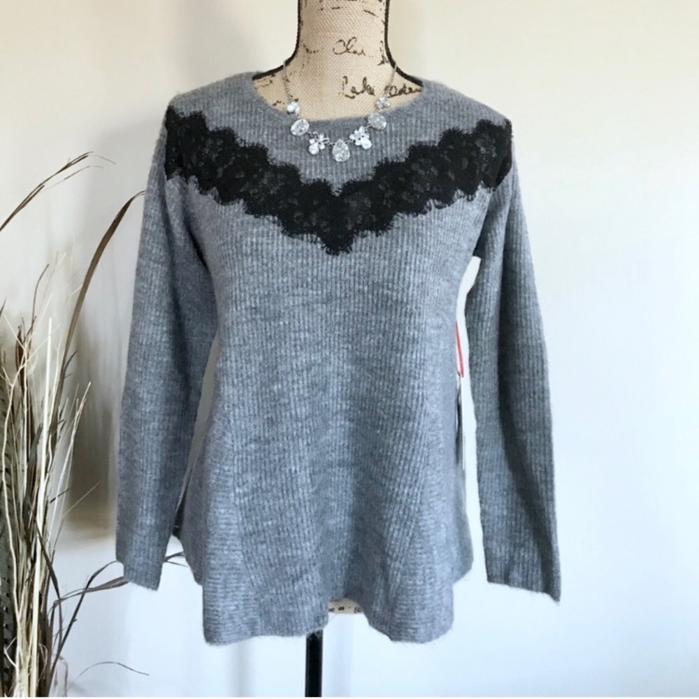 •Elle• lace detail ribbed sweater